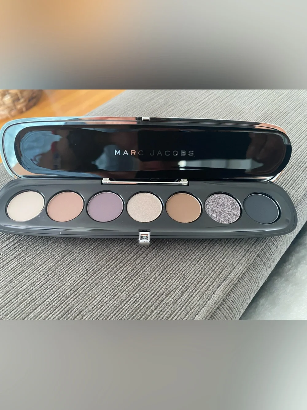 Marc Jacobs Eye-Conic Longwear Eyeshadow Palette - Steel(etto) 820